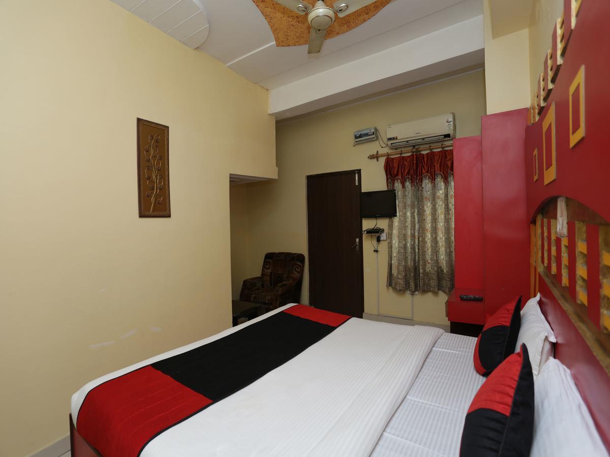 Oyo 12221 Hotel M House Agra  Exterior photo