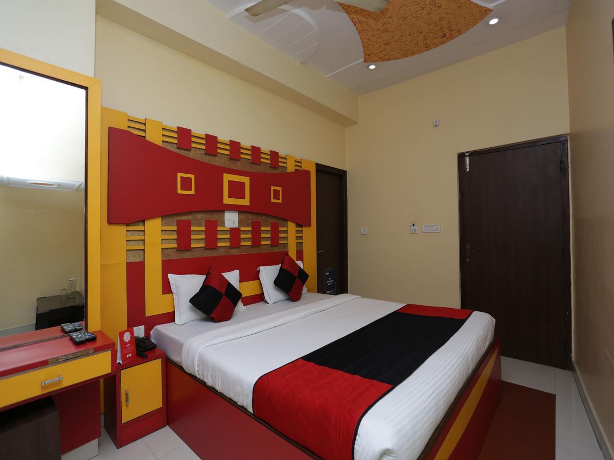 Oyo 12221 Hotel M House Agra  Exterior photo